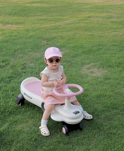 Swing Car